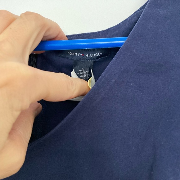 Sleeveless dress - Picture 1 of 3